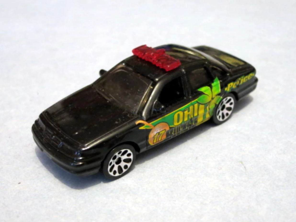 1997 Ford Crown Victoria Police Car (Black, 17, OHIO BUCKEYE, Police)