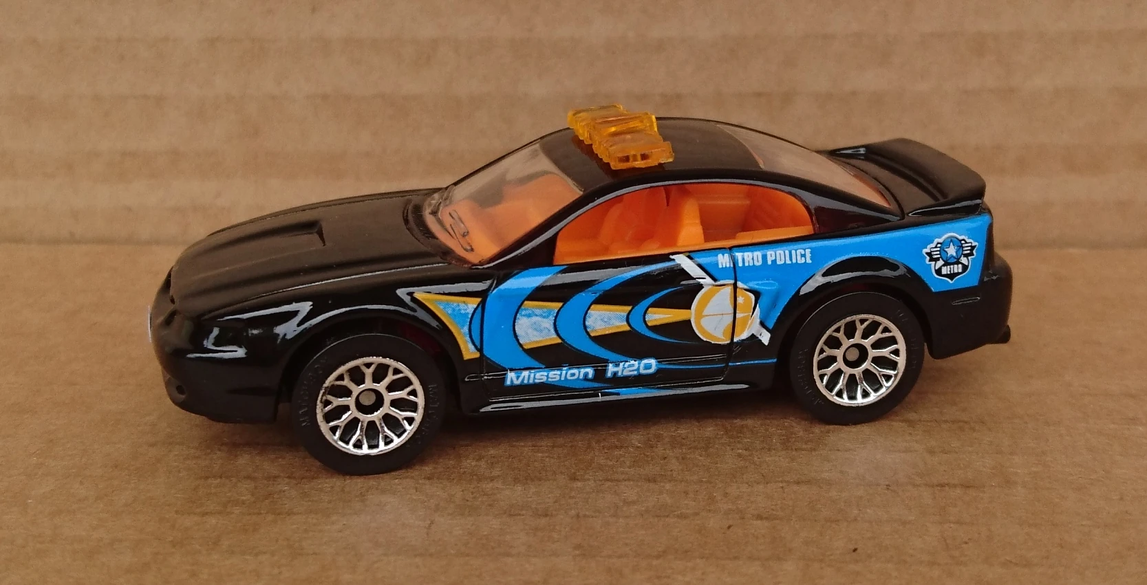 99 Ford Mustang GT (Black, Mission H2O, Metro Police)