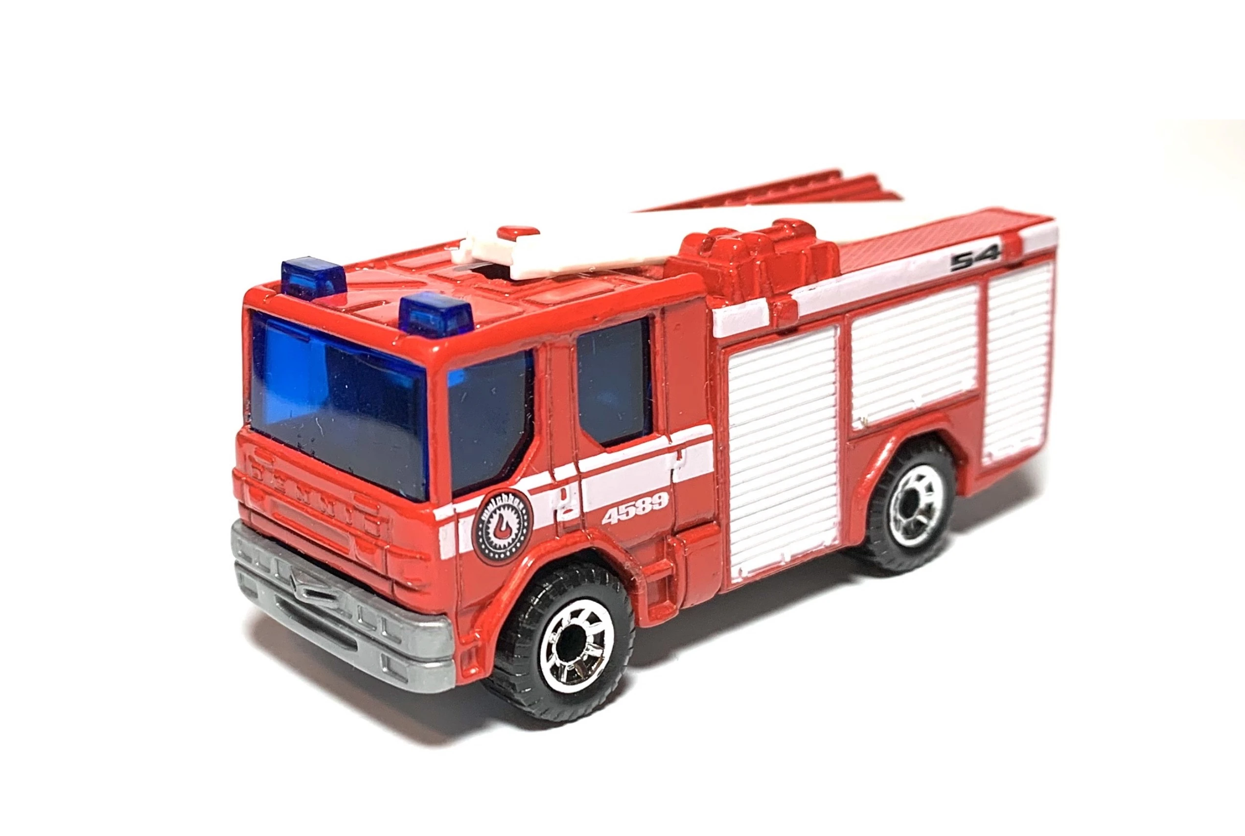 Dennis Sabre (Red, Fire truck tampos, White stripes)