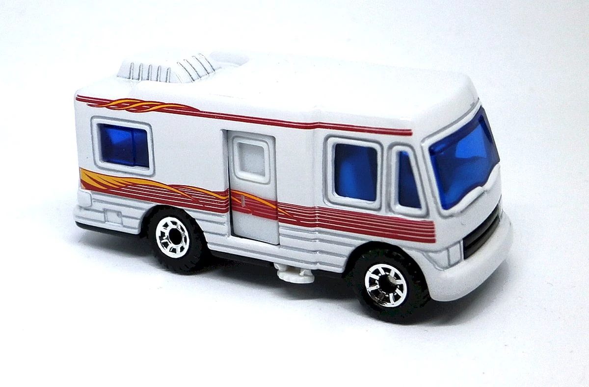 Truck Camper (1999) / Campin' Cruiser (2022) (White, Red and Yellow stripes)
