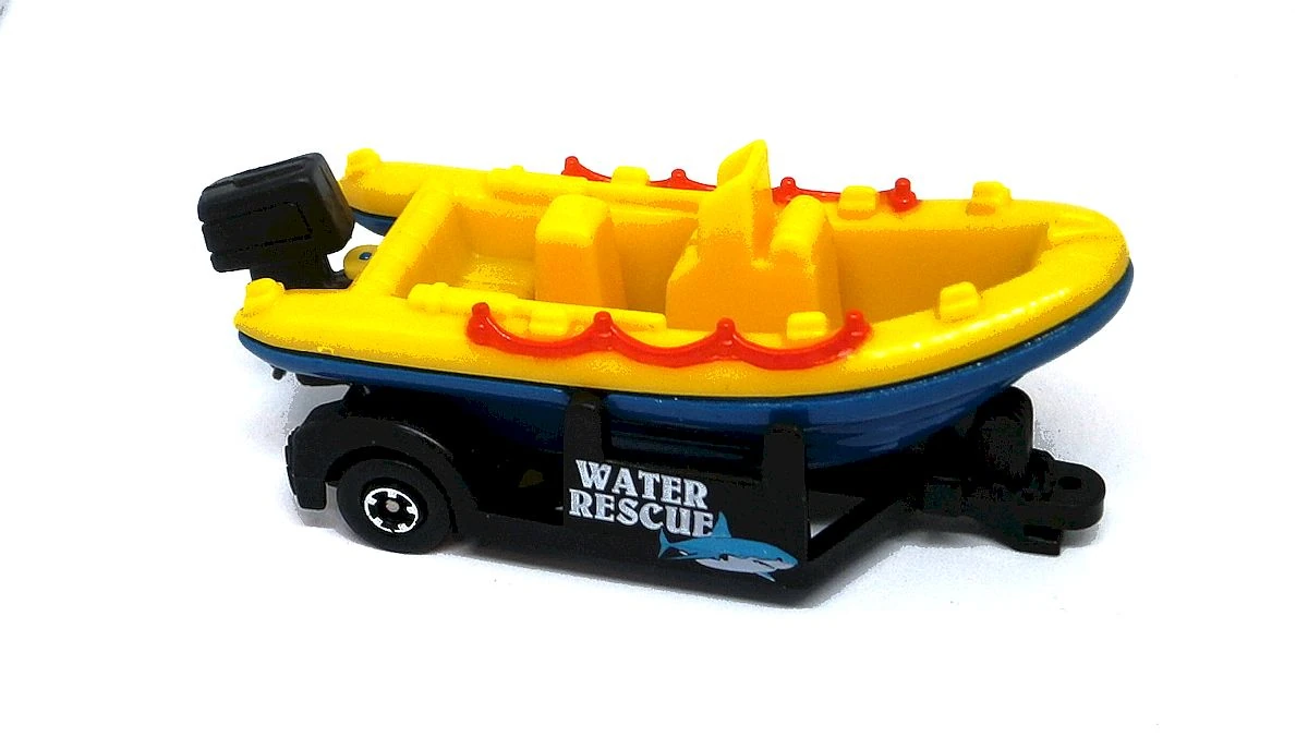 White Water Raft Boat (WATER RESCUE on trailer)