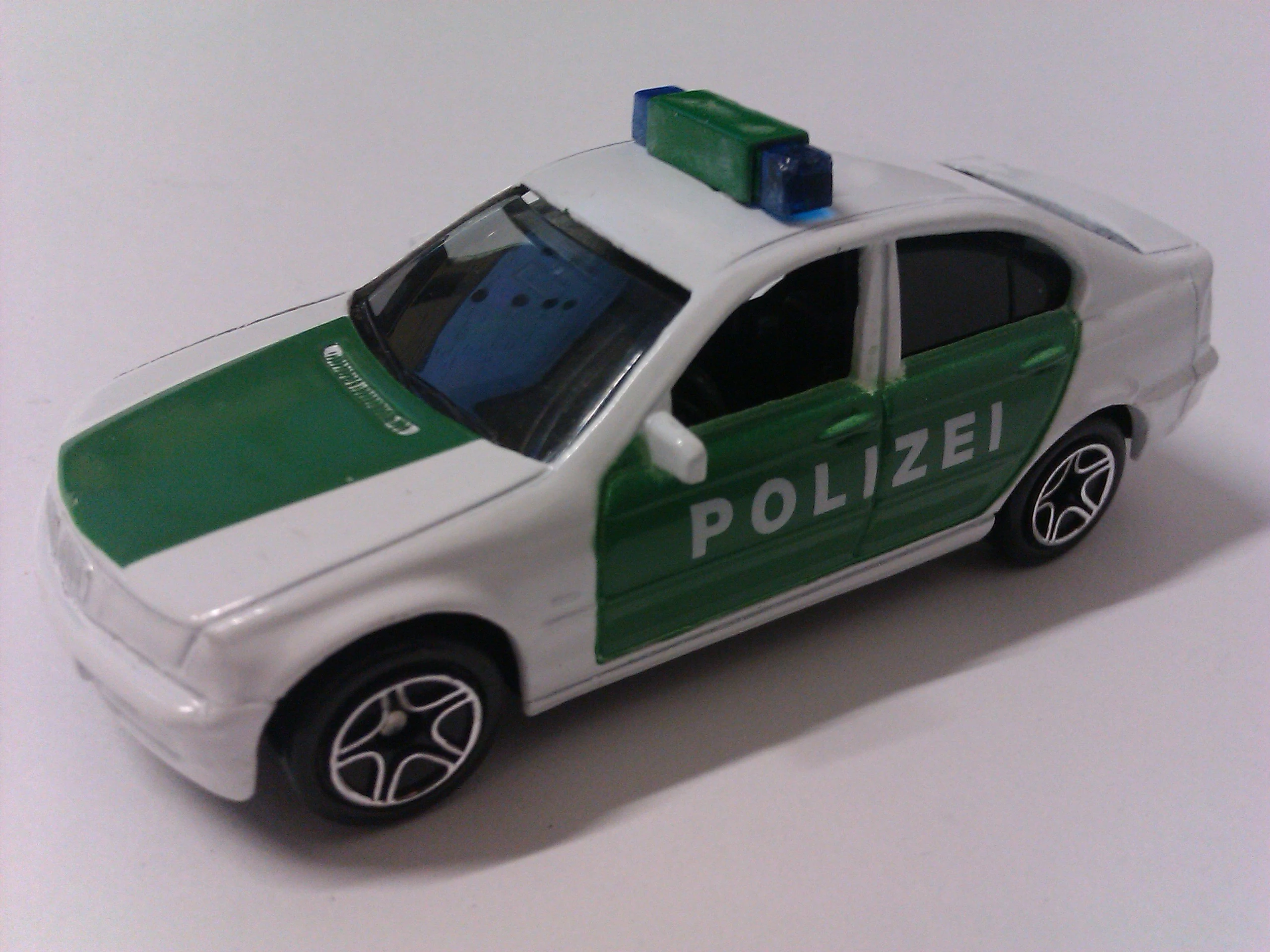 BMW 328i (White, Green hood section and doors, POLIZEI)