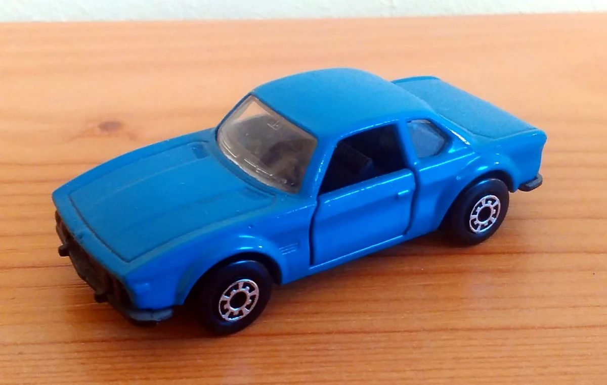 BMW 3.0 CSL (Blue, N/A)