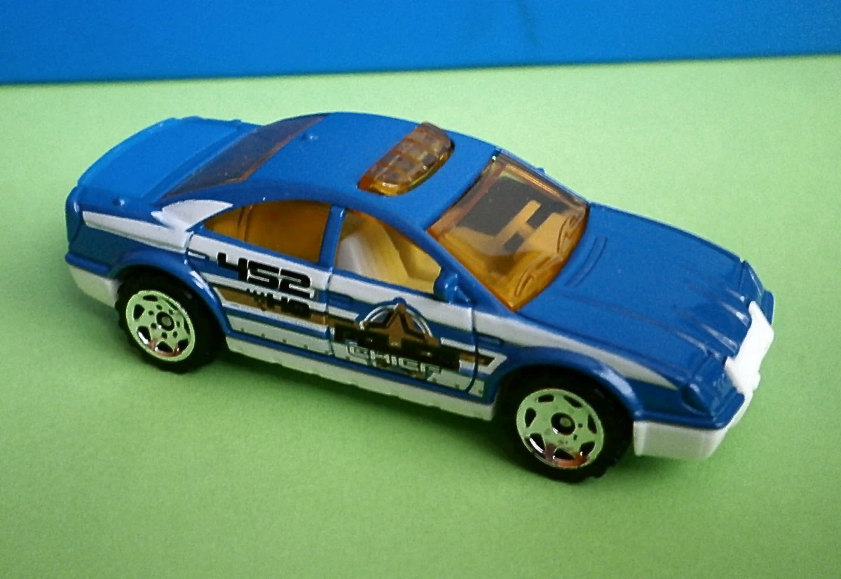 Police Car (Blue, POLICE CHIEF, 452)