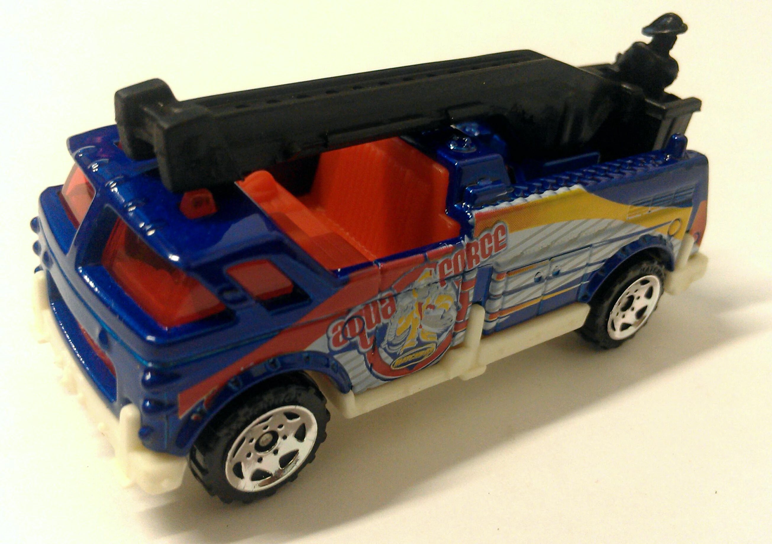 Bucket  Fire Truck / Skyfire (Dark Blue, Aqua Force, firefighter, Red to Yellow f…)
