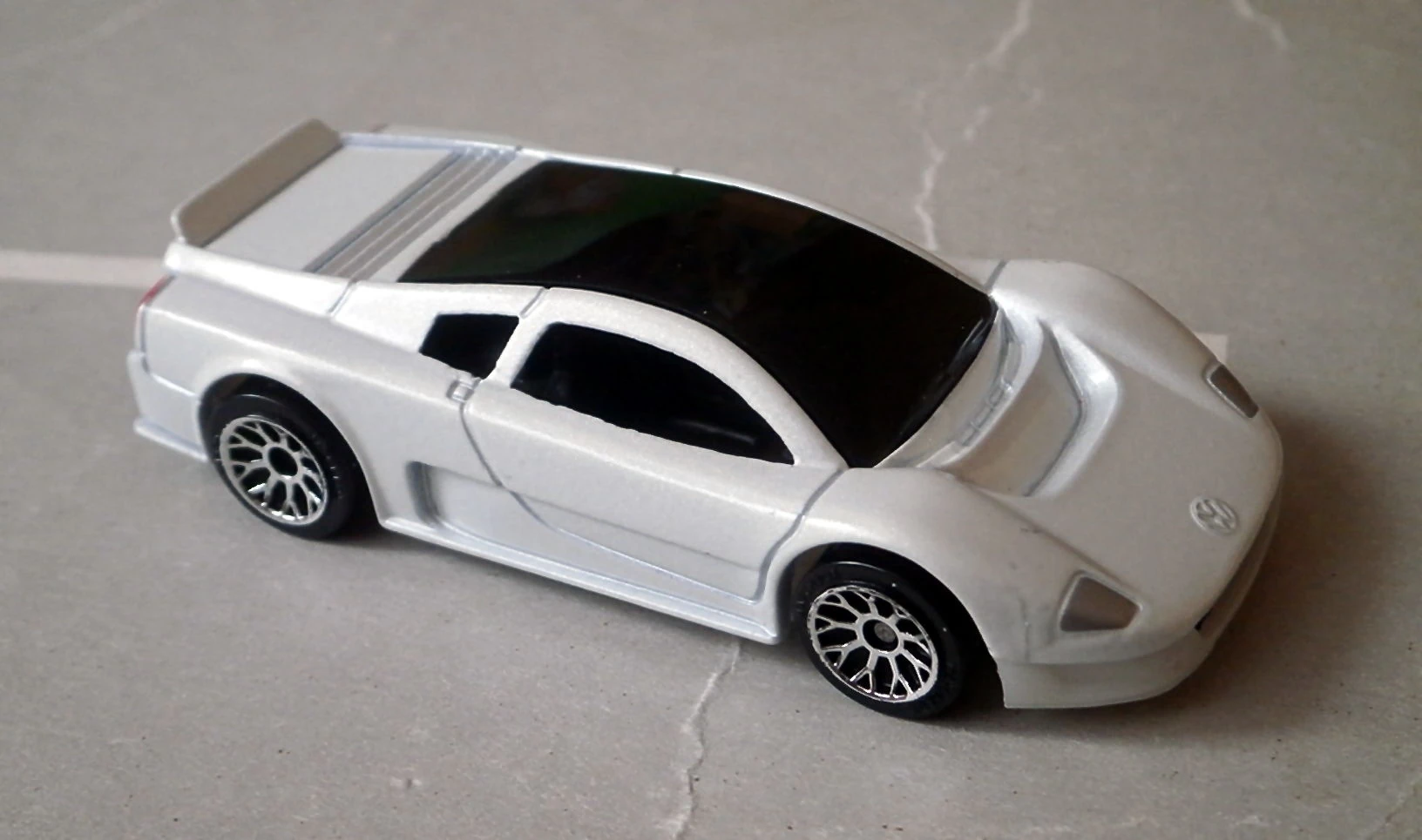 VW W12 Concept (White, Lights tampo)
