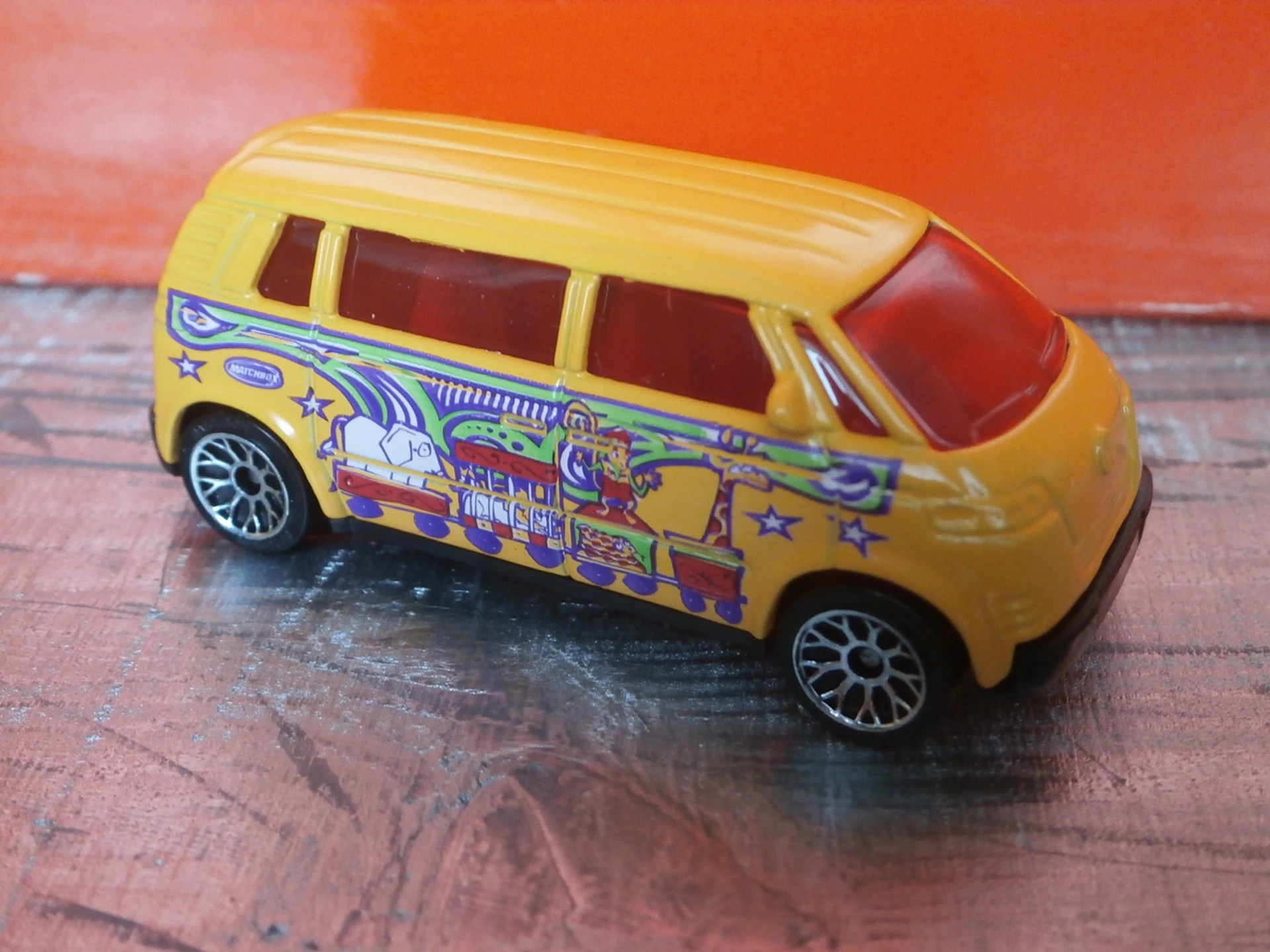 Volkswagen Microbus (Dark Yellow, Circus Train)