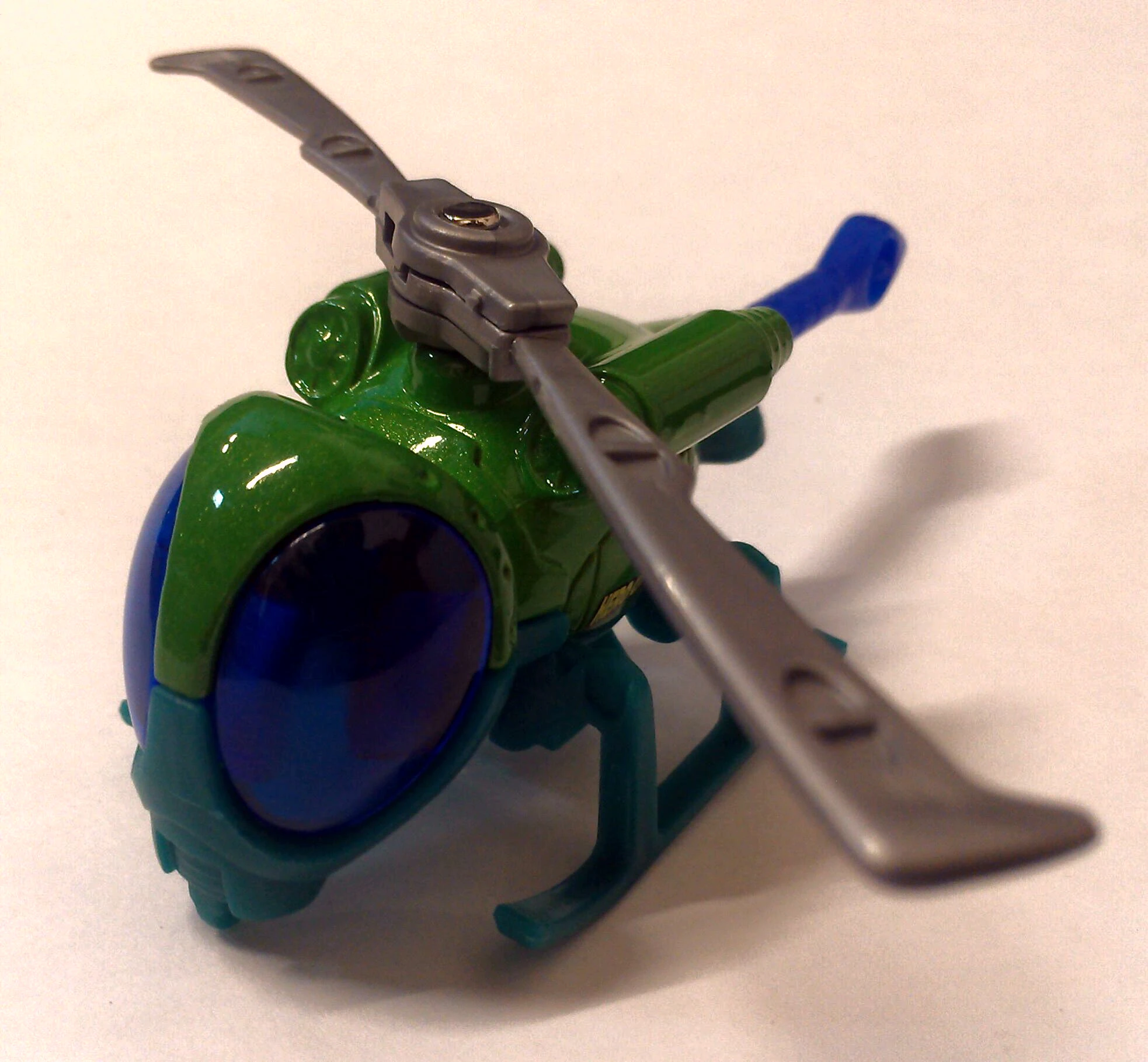Dragonfly Helicopter / Buzz Copter (Pearl Metalflake Green, Hero City News)