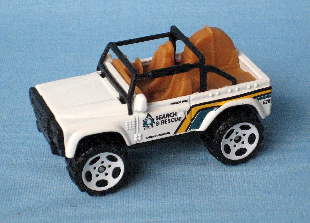 Land Rover SVX (White, SEARCH & RESCUE)