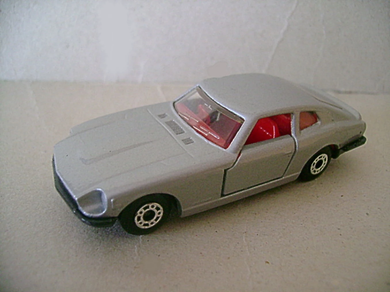 Datsun 260 Z 2+2 (Grey, N/A)