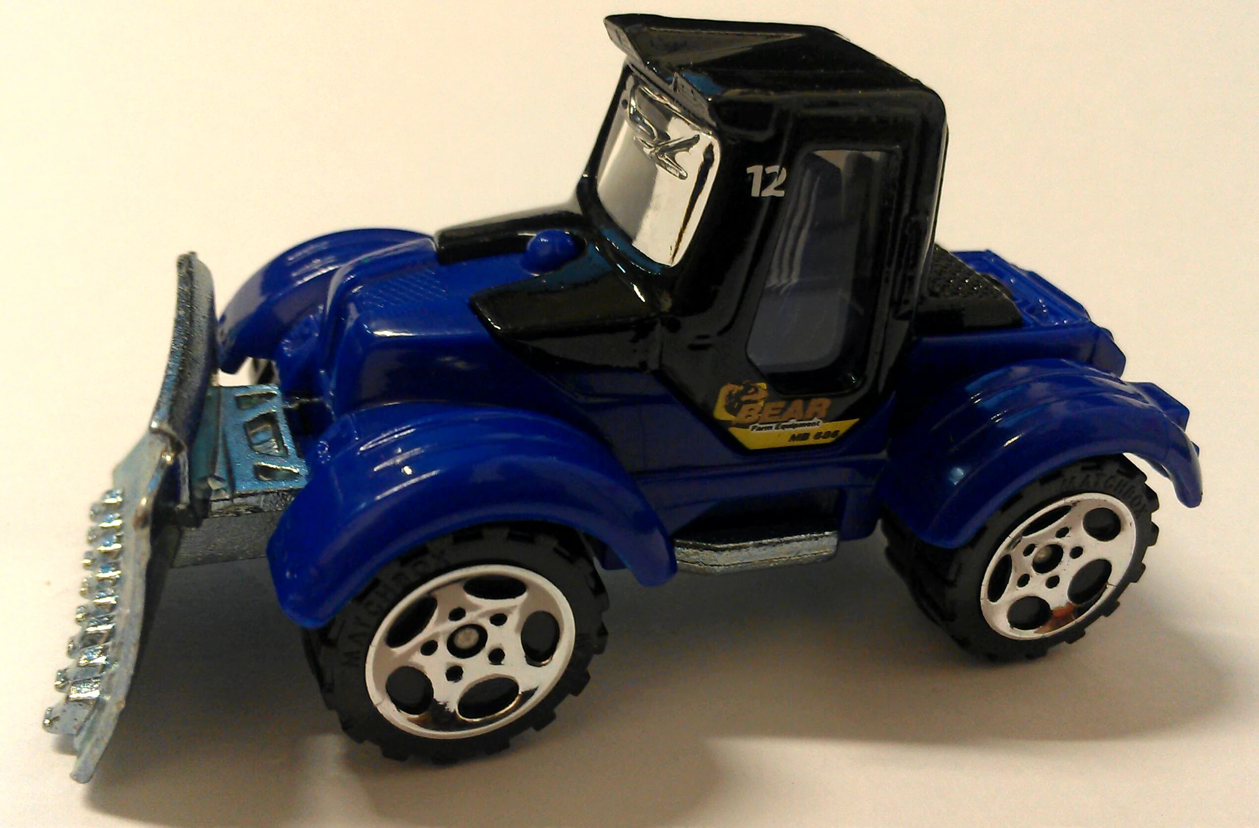 Tractor Plow / Plowverizer (2016) (Blue & Black, 12, Bear)