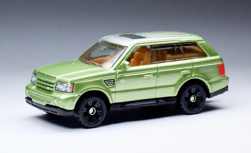 Range Rover Sport-2005 (Metalflake Olive Green, Detailed trim)