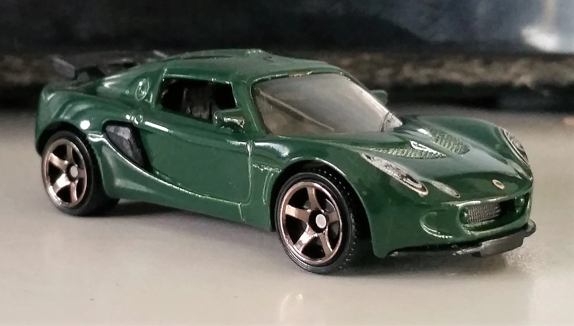 2006 Lotus Exige (British Racing Green, Detailed headlights)