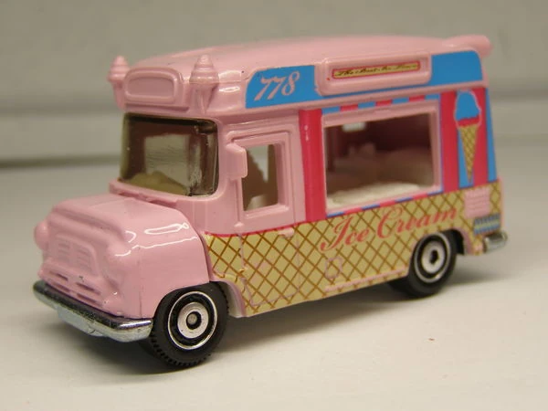 Ice Cream Van / Ice Cream King (2019) (Light Pink, Ice cream cone pattern, Ice Cream in Pin…)