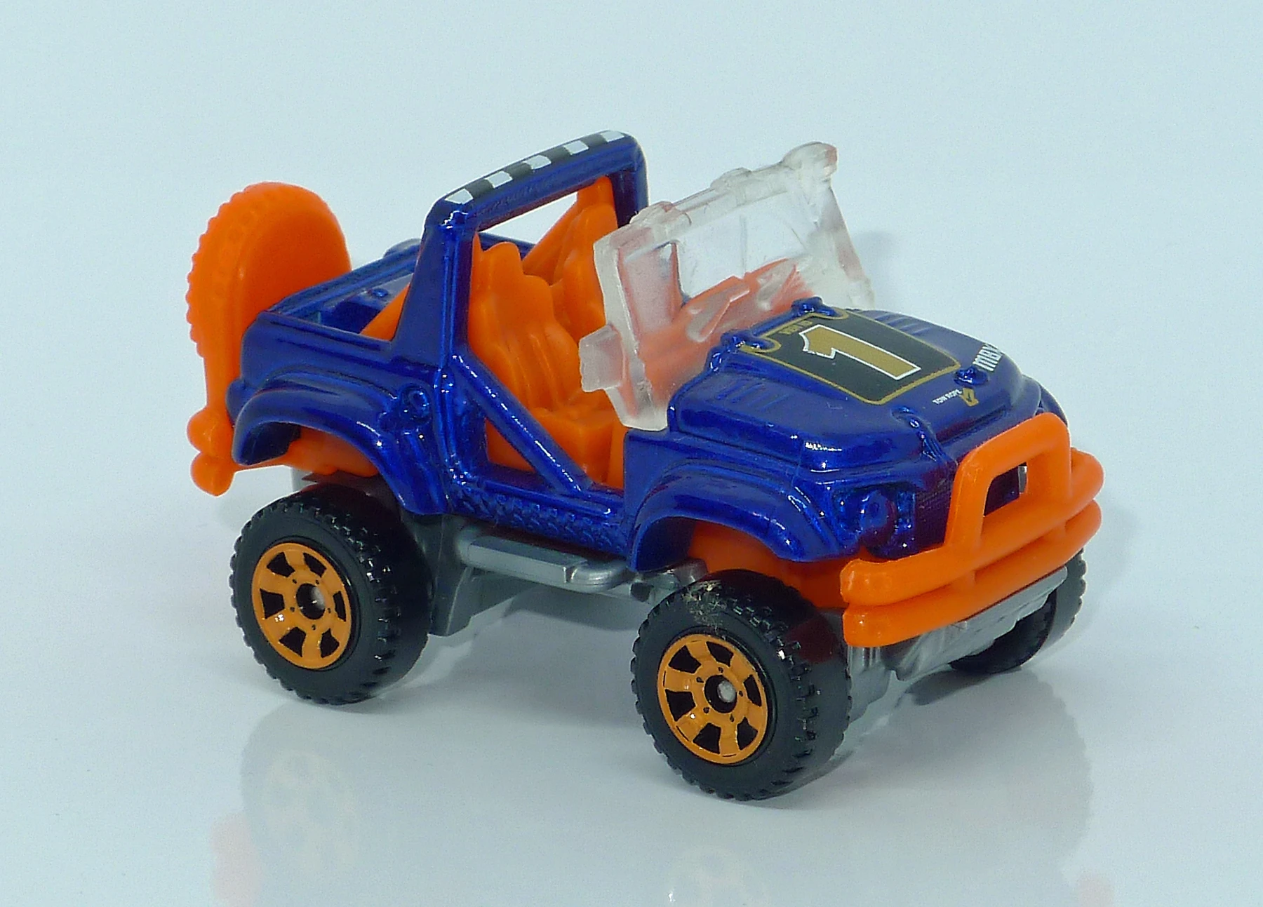Cliff Hanger (Blue, 1)