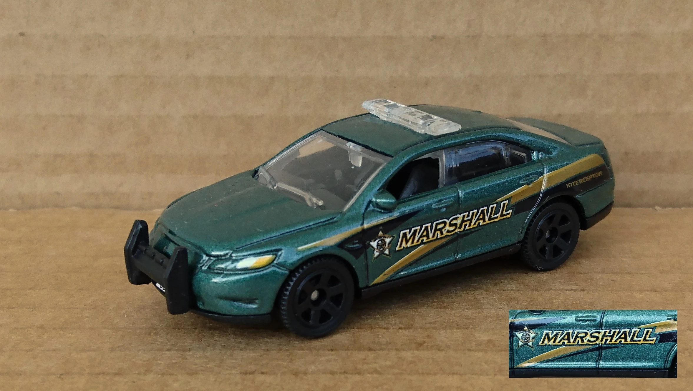 Ford Police Interceptor (Dark Green, Marshall, Interceptor, star, Gold/Black…)