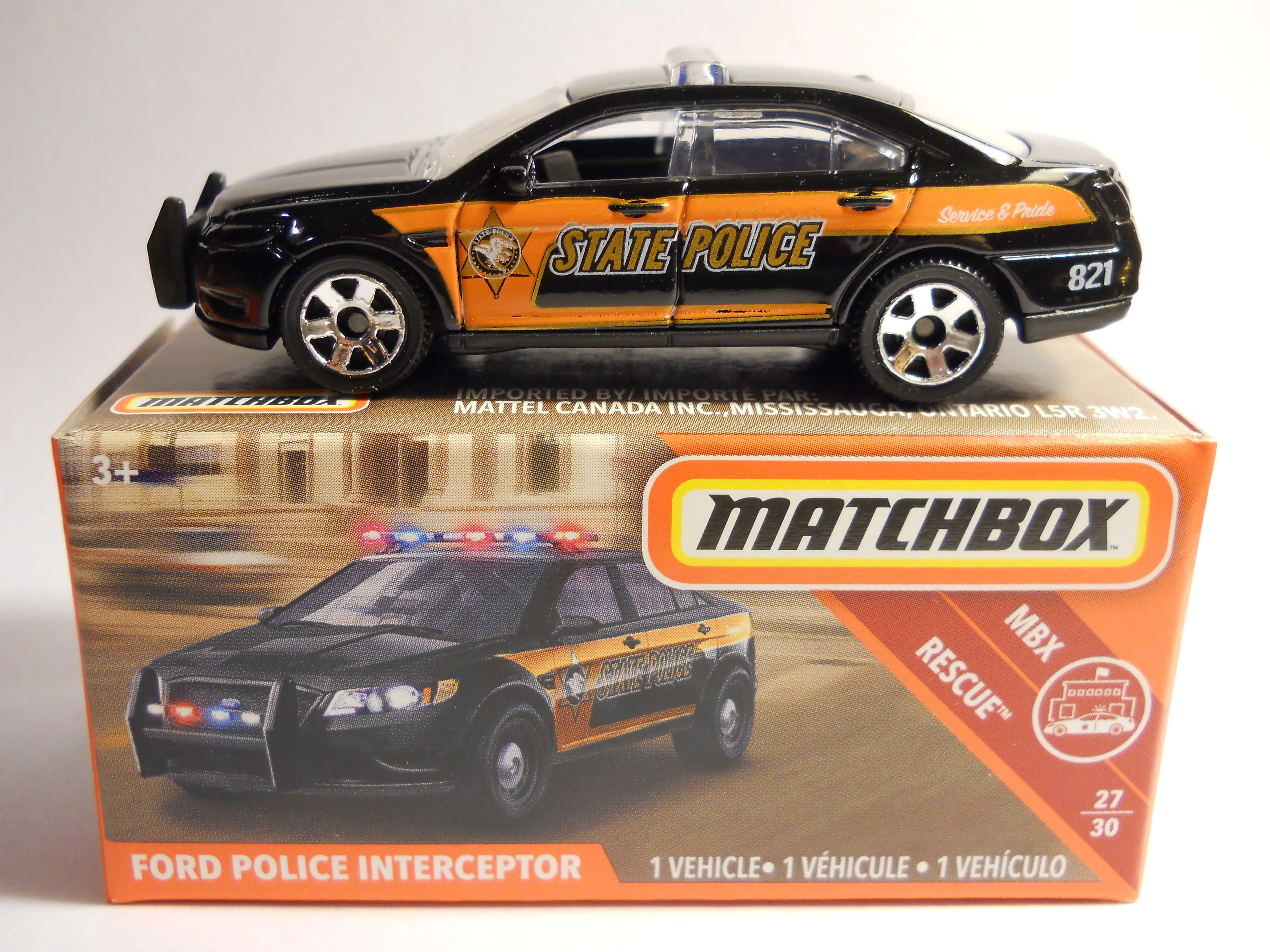 Ford Police Interceptor (Black, Gold stripe, STATE POLICE)