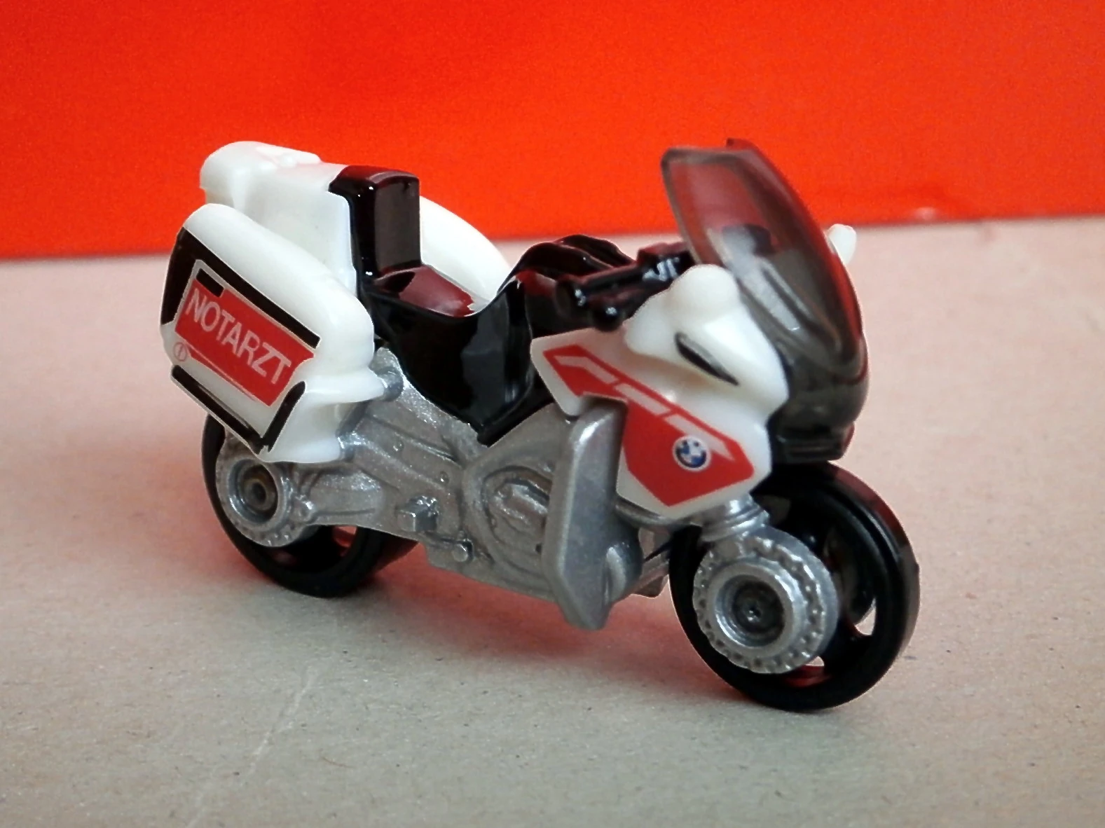 BMW R1200 RT-8 Police Motorcycle (White, BMW logo, Orange stripe, NOTARZT)