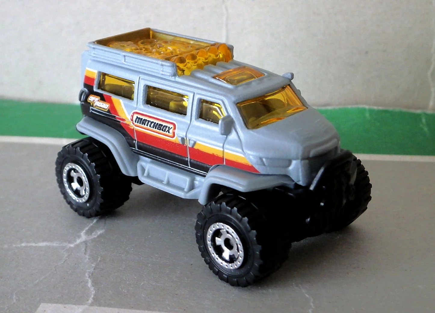 Vantom (Matte Light Gray, Yellow, Red and Black stripe; MATCHBOX,…)