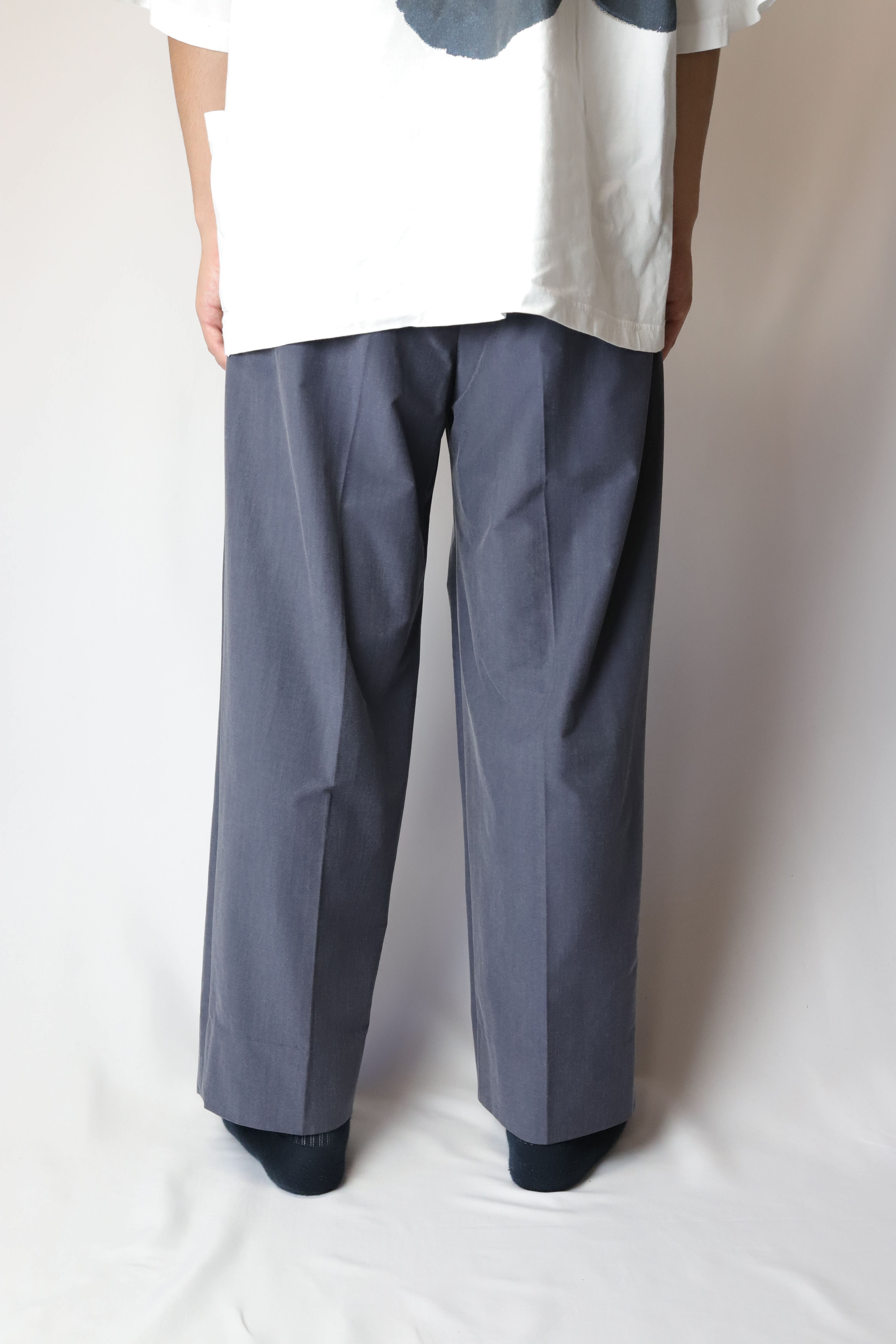 Fibri Cupro Vintage Easy Tuck Pantsのレンタル - collEco【コレコ】