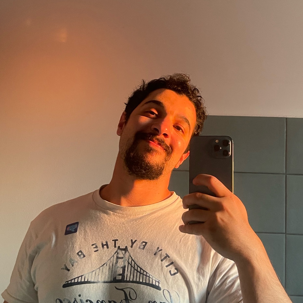 Profile photo of Elie (@eliezn)