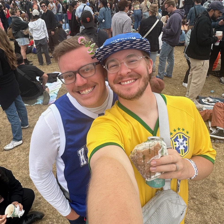 Profile photo of Houston & Adam (@houstonandadam)