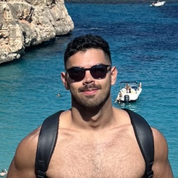 Profile photo of Felipe (@felipe93)