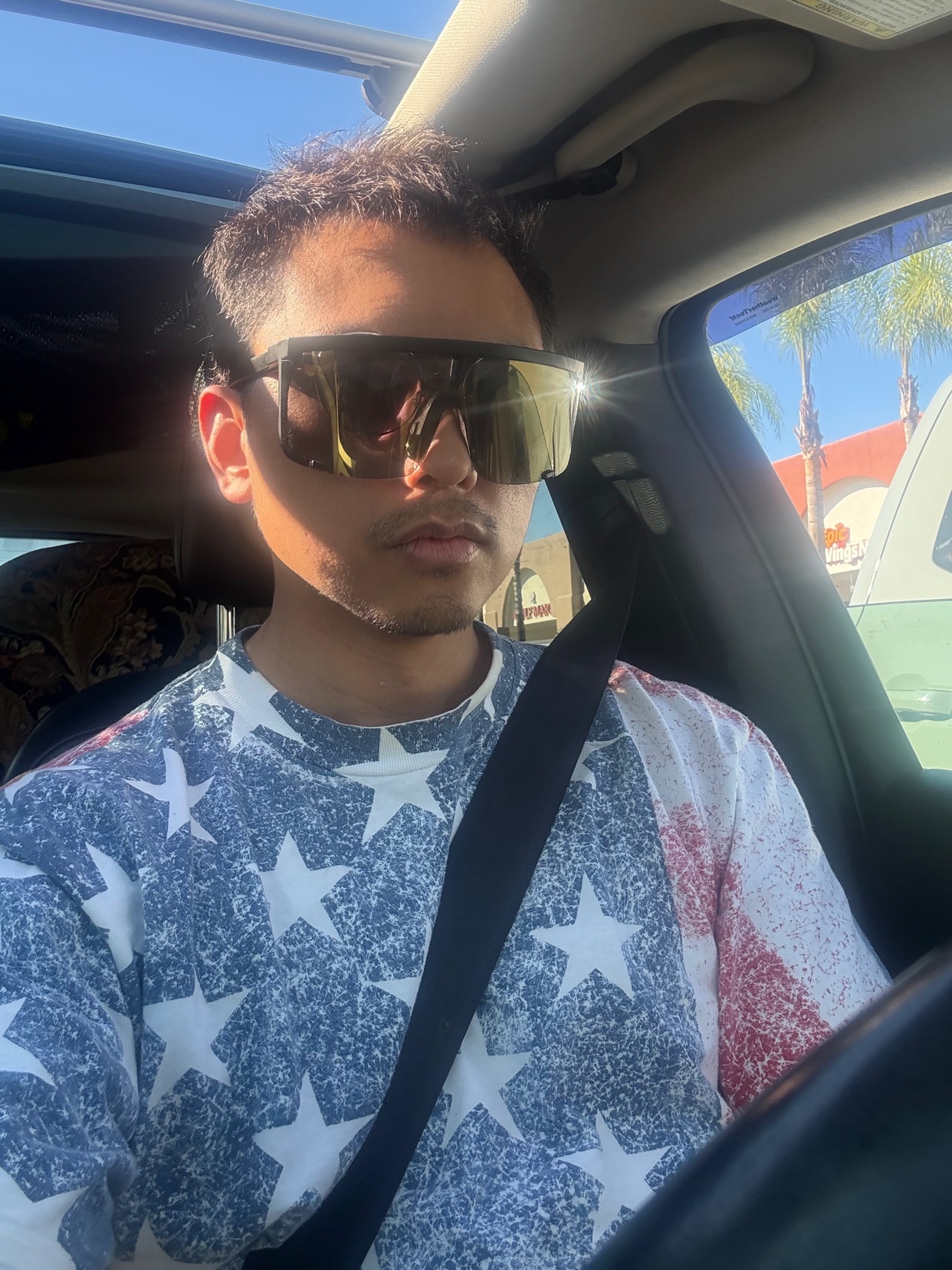 Photo by juvenlee_surrealart