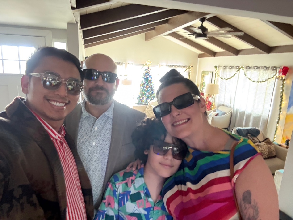 Photo by juvenlee_surrealart