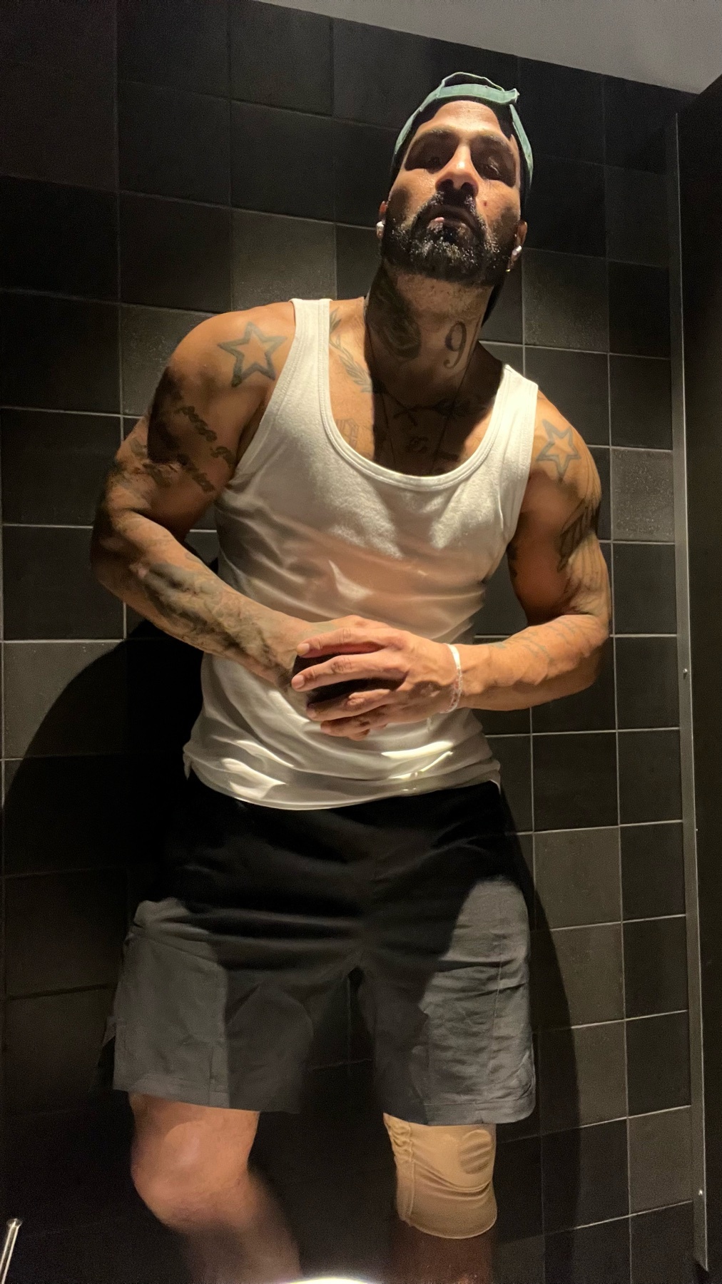 Photo by neyeston-loiz