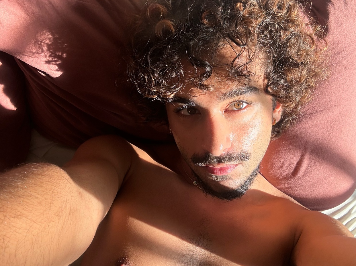 Photo by mina / mina ౨ৎ on Collective