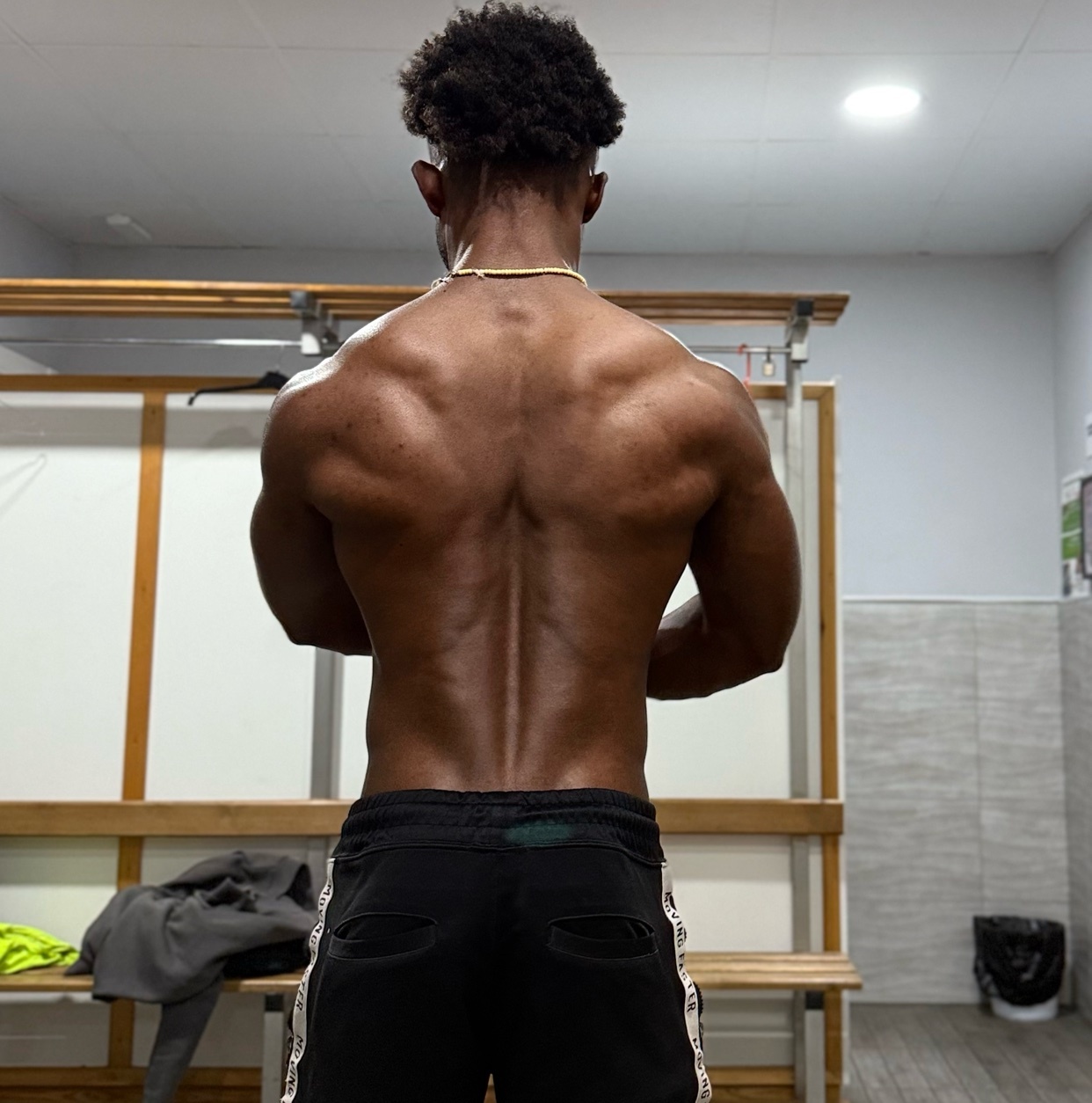 Photo by james_fashionable