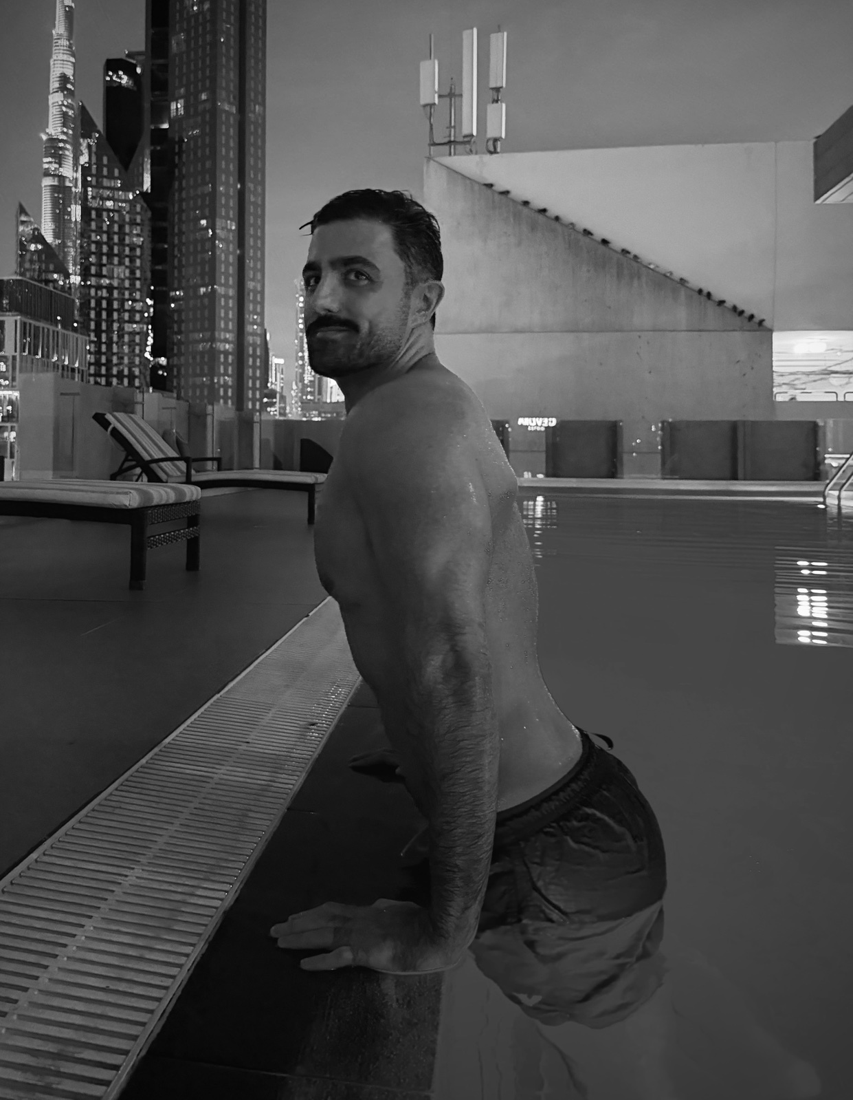 Photo by babak-golkar