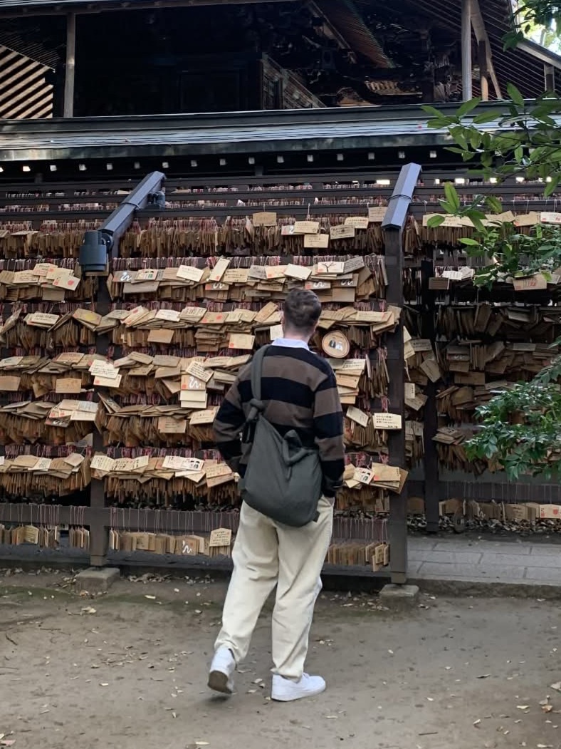 Photo by perksandminiskirts