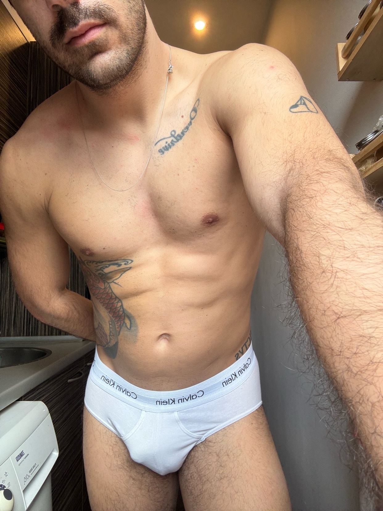 Photo by kostakarakashyan