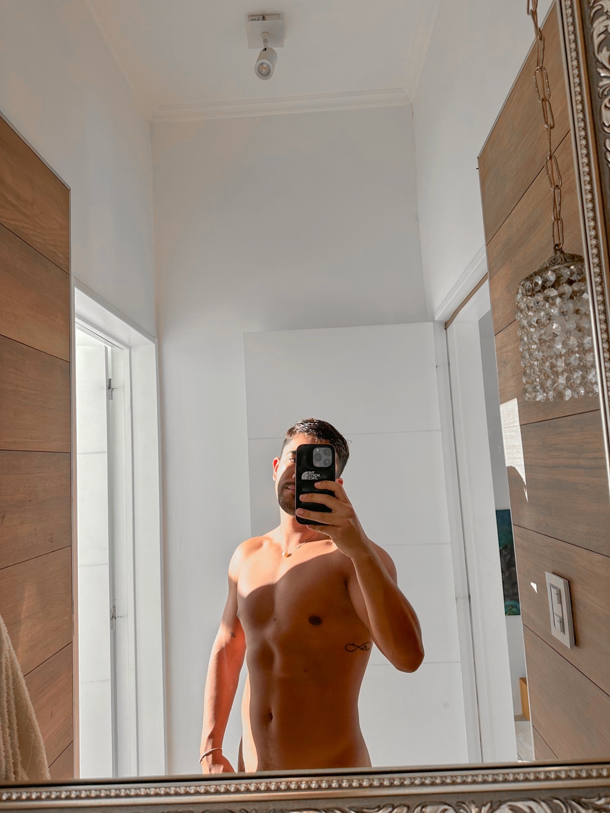 Photo by ferbo / Fer on Collective