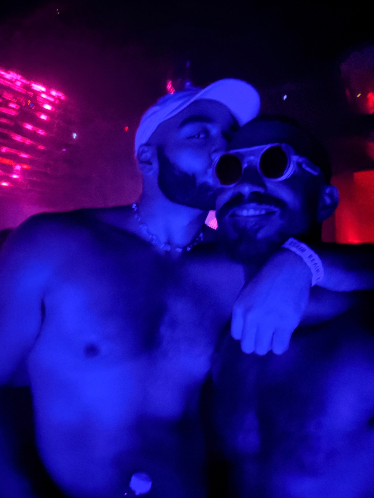 Photo by alexanderleon