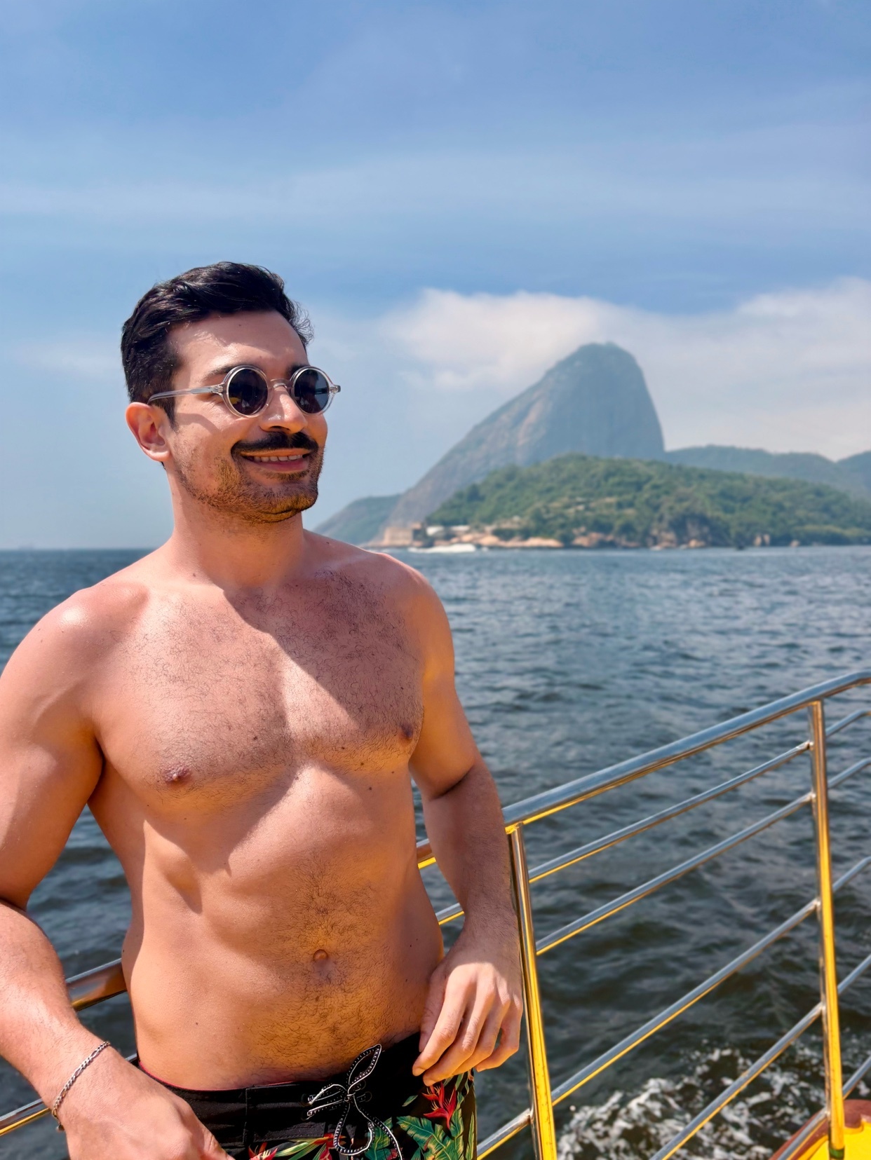 Photo by lucaschevrand