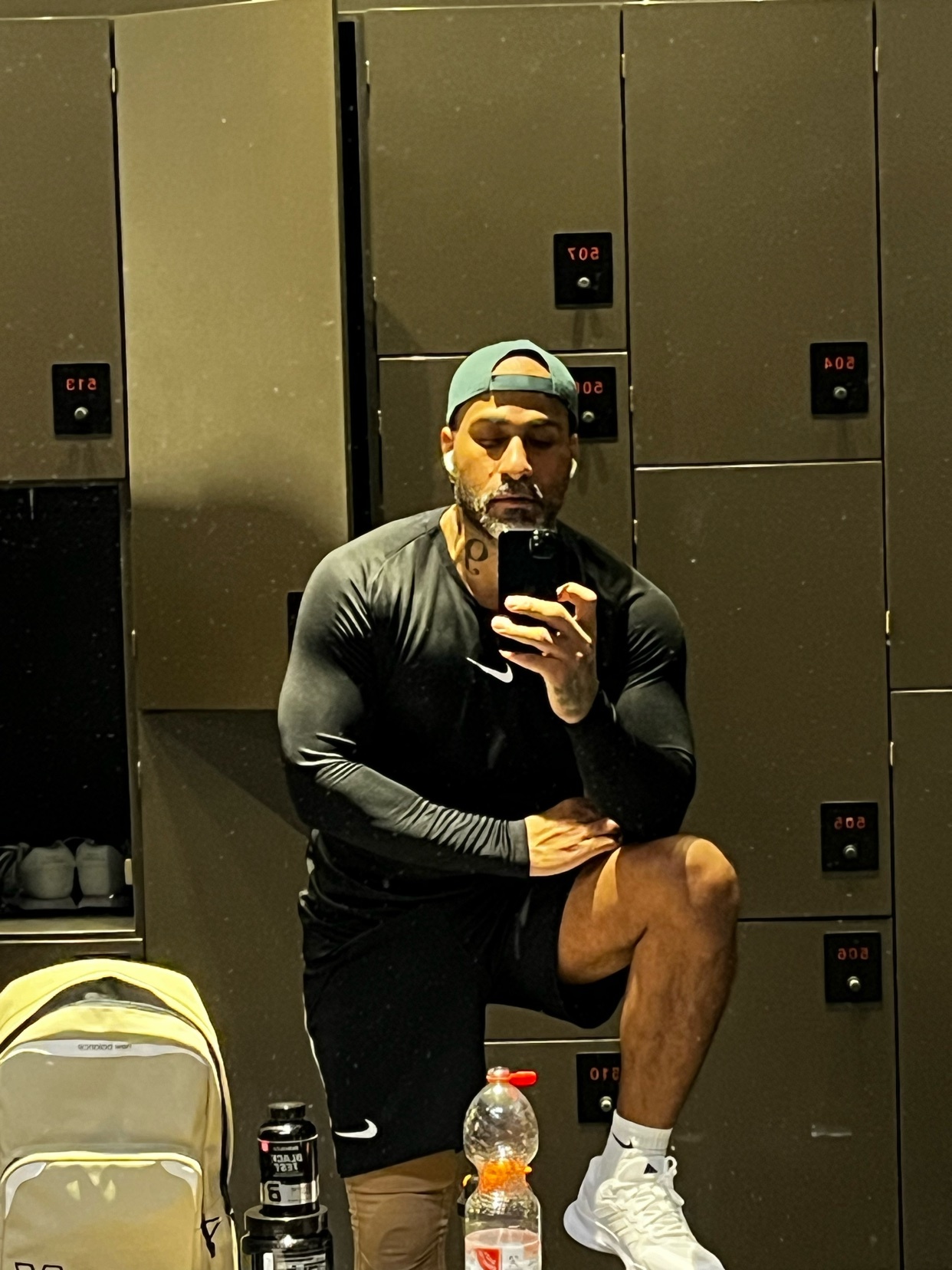 Photo by neyeston-loiz