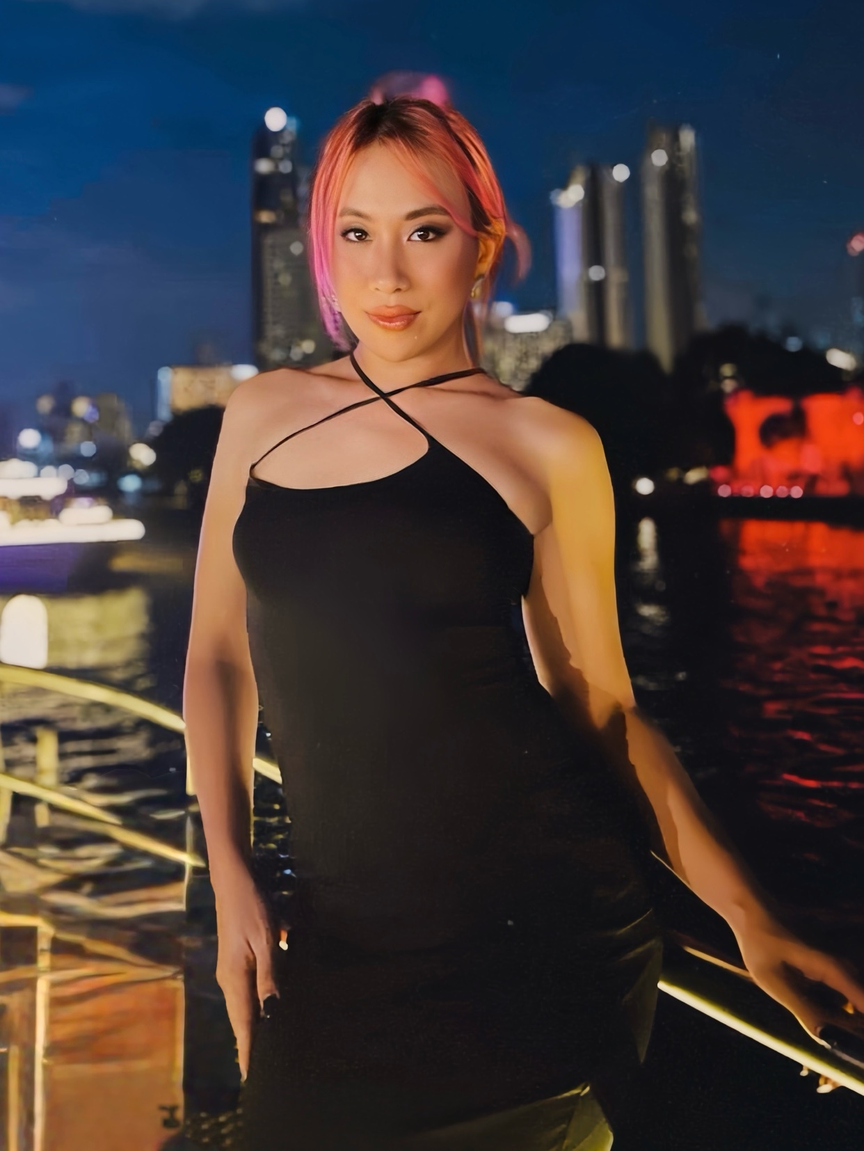 Photo by totowoodong