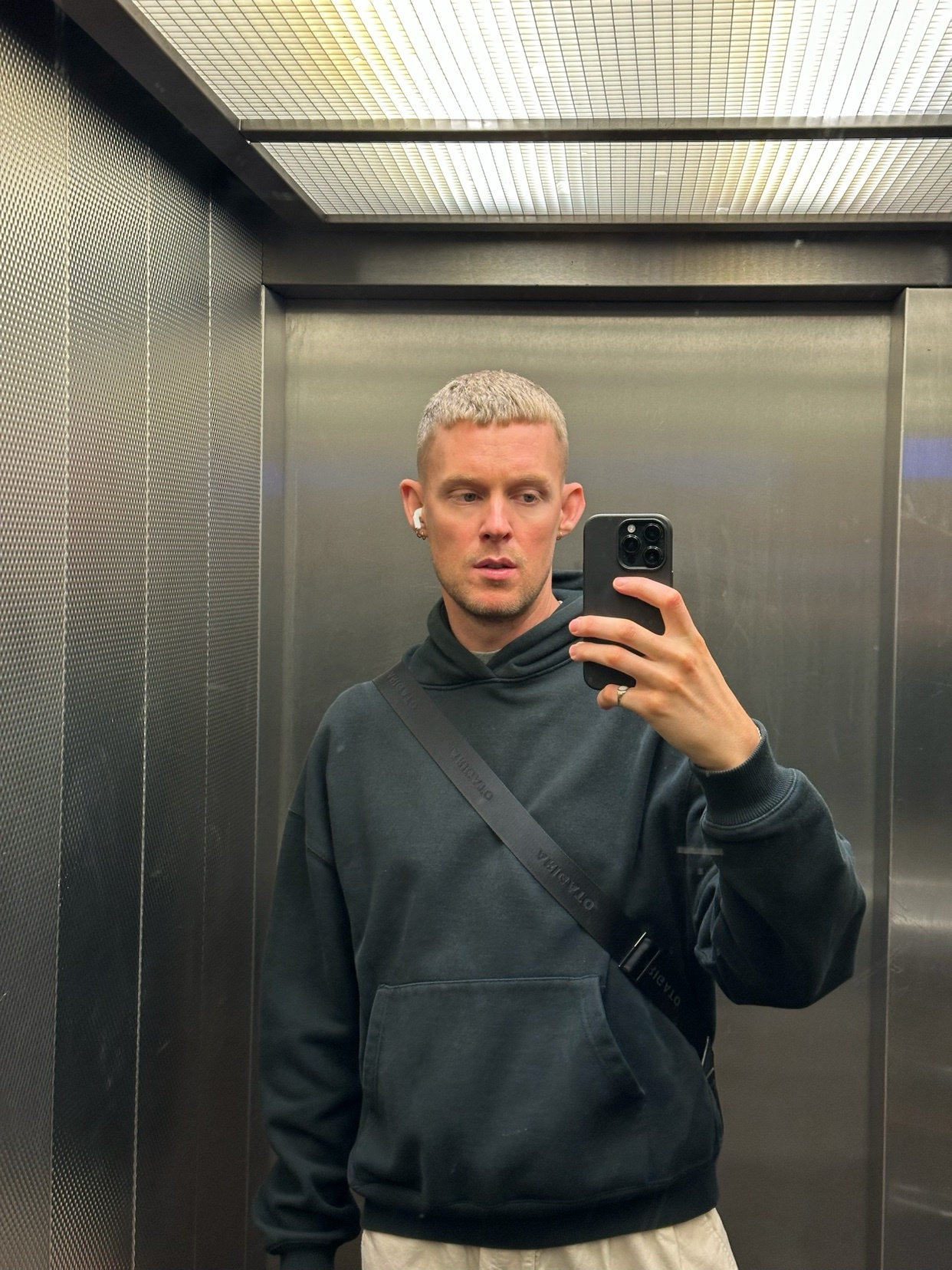 Photo by alexvandepeer