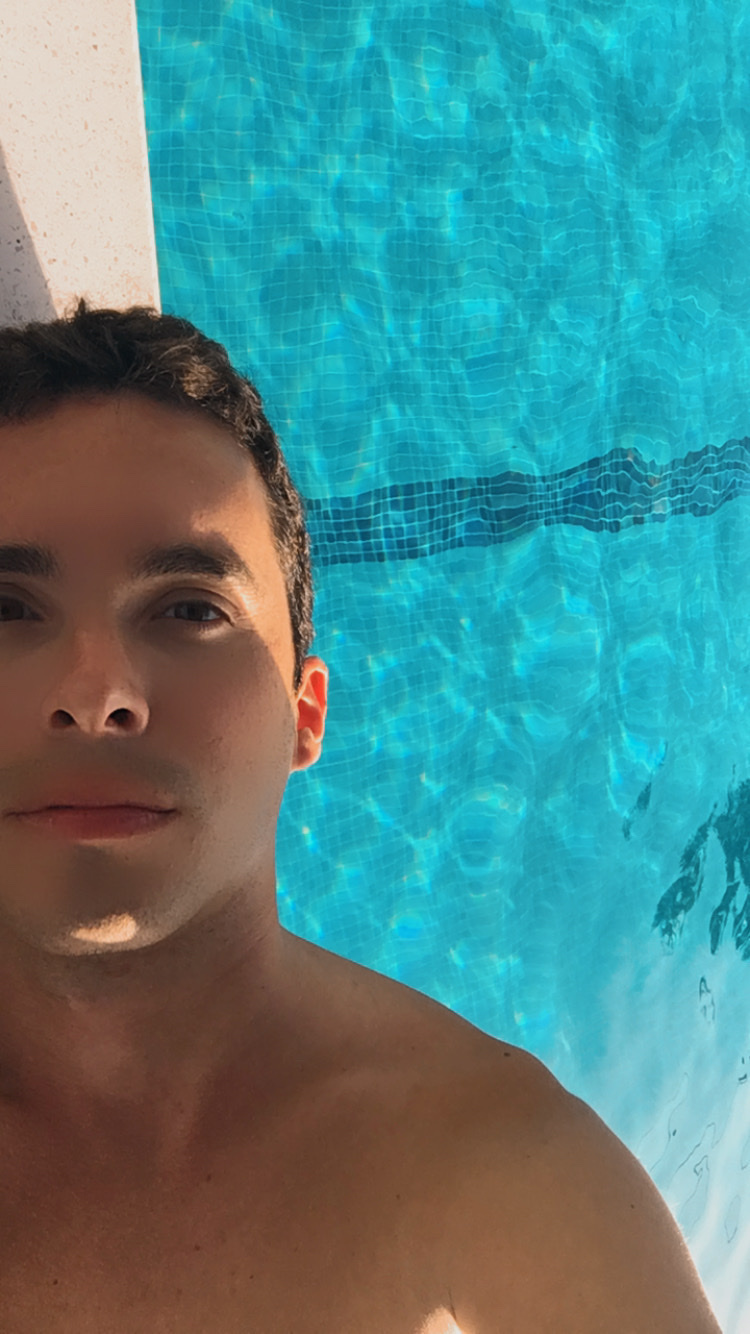 Photo by victor_chma