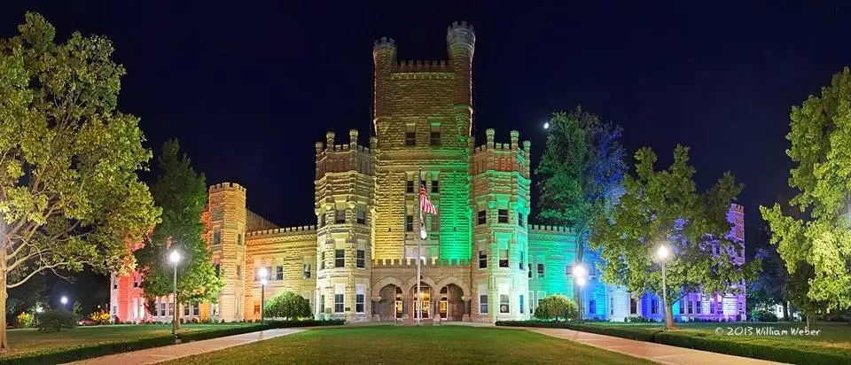 Eastern Illinois University