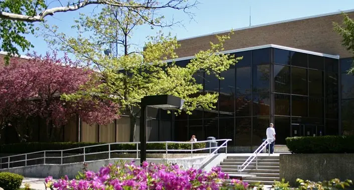 Erie Community College