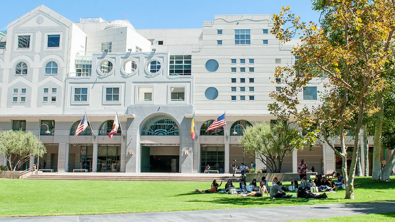 FIDM-Fashion Institute of Design & Merchandising Campus, Los Angeles, CA