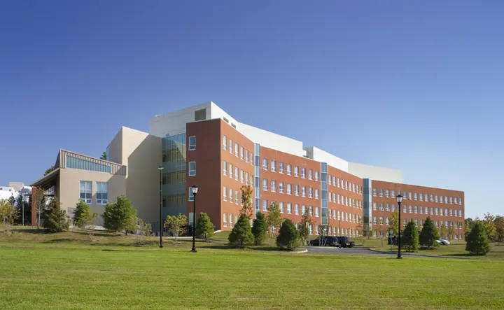 SUNY College at Old Westbury Campus, Old Westbury, NY