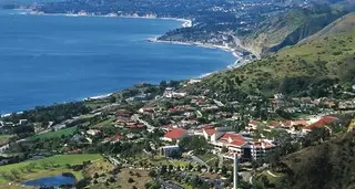 Pepperdine University is a Private, 4 years school located in Malibu, CA. 