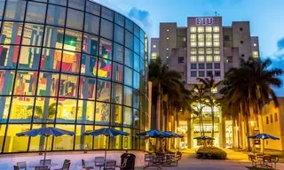 Florida International University (FIU)  is a Public, 4 years school located in Miami, FL. 