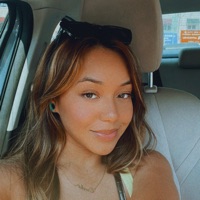 Cheila R Lopez