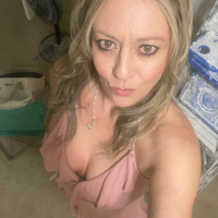Dee